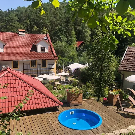 Inn Hamr Divci Kamen Kremze