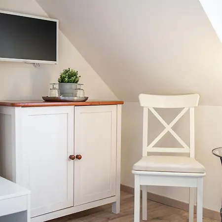 Hamr Divci Kamen Πανδοχείο *