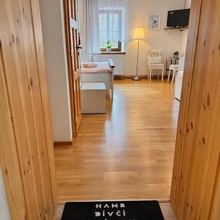 Πανδοχείο Hamr Divci Kamen