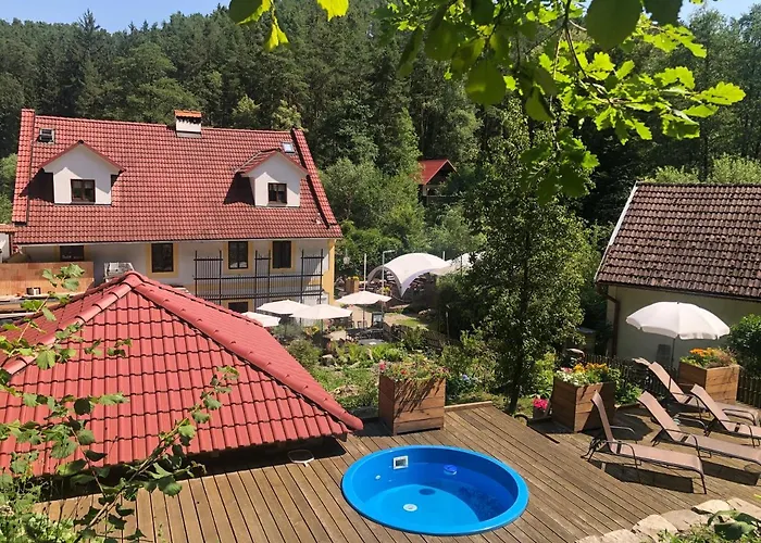 Värdshus Hamr Divci Kamen Kremze